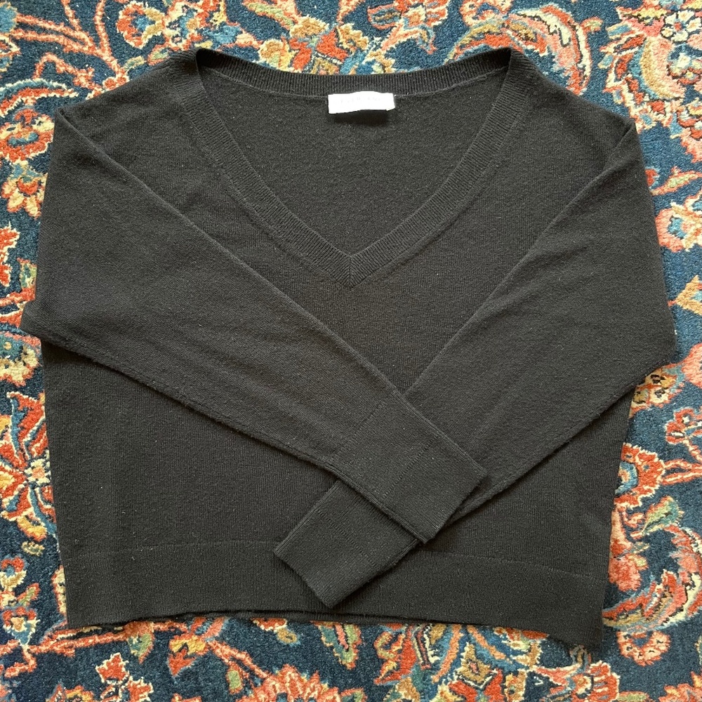 Cashmere Crop V-Neck Sweater